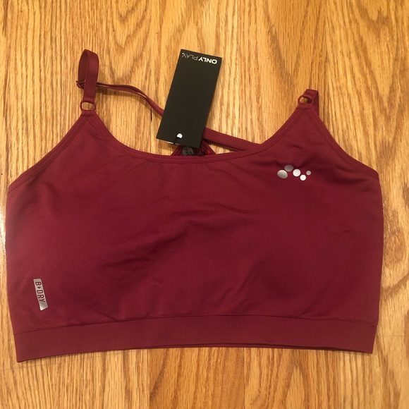 FITNESS GEAR GRAB BAG (sports bras, tee, bag - Picture 6 of 7
